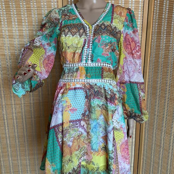 Floral & Paisley Print Guipure Lace Insert Plunging Neck Dress Medium - Picture 3 of 10